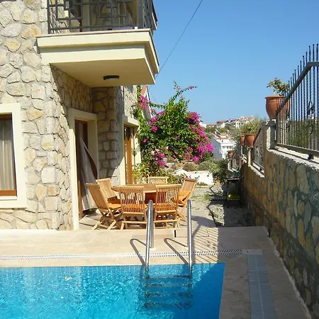 Pusula Villa